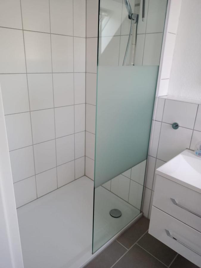 Modernes 21 M² Apartment Modern, Zentral Schortens Luaran gambar